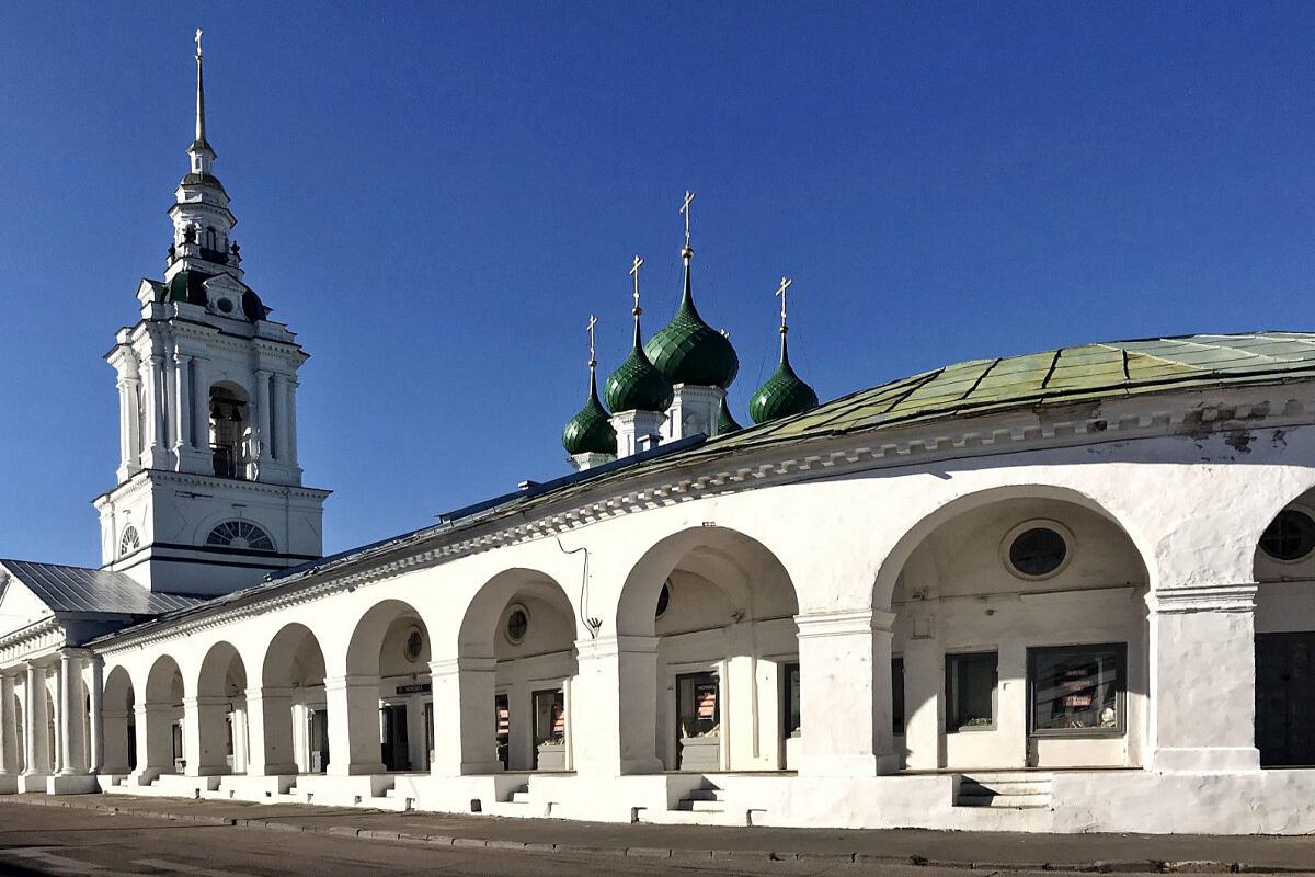 Торговые ряды в Костроме